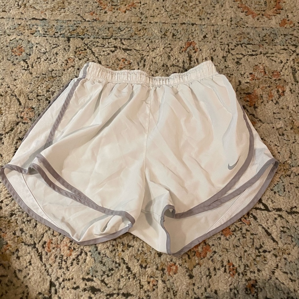 nike women’s athletic shorts